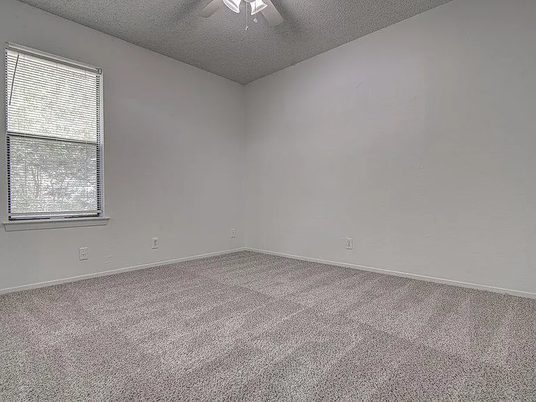 3560 Ranch Road 2222 — Photo 17