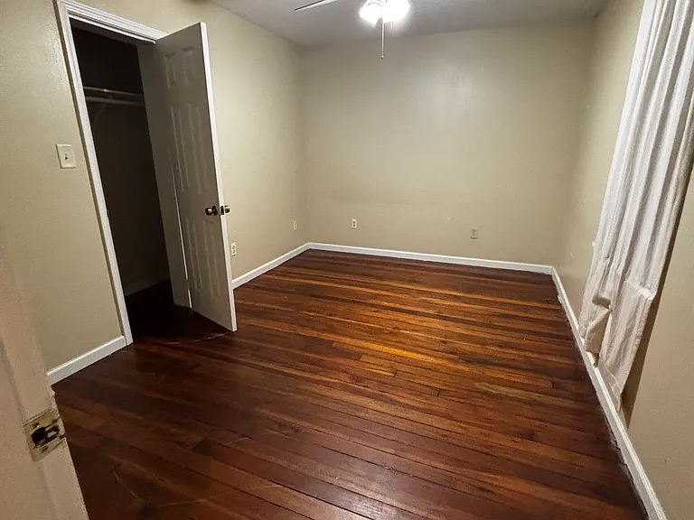 5517 Wildair Dr — Photo 8