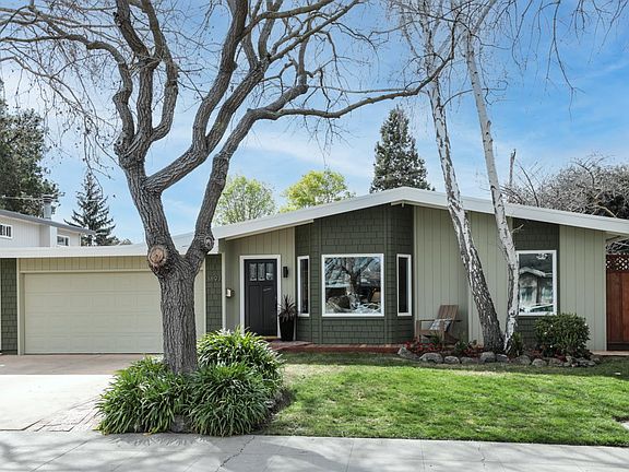 3rd image of 3897 Corina Way