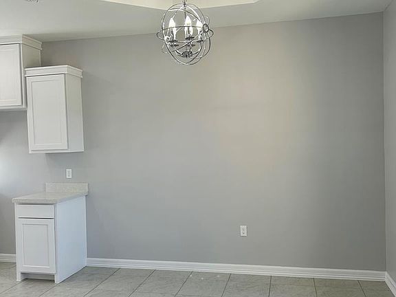 4th image of 7840 Palmae Dr
