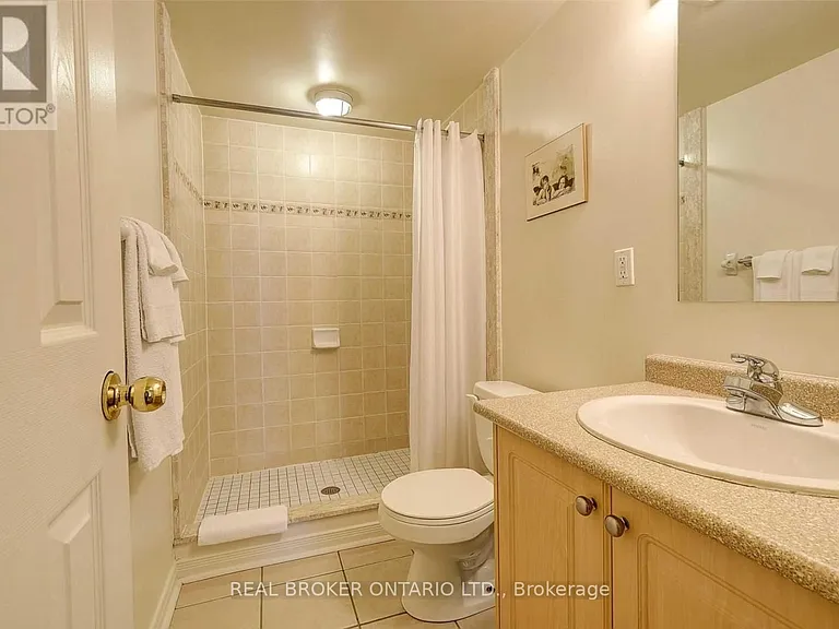 37 Four Winds Dr #26 — Photo 12