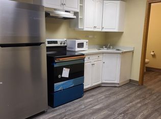 421 1st Ave E #15, Shakopee, MN 55379