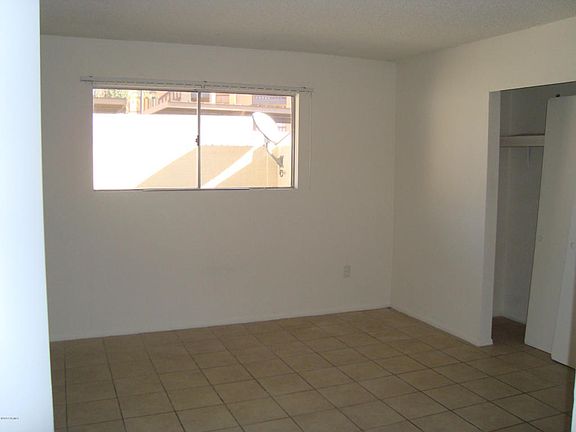 4th image of 8136 N 33rd Dr Unit 2