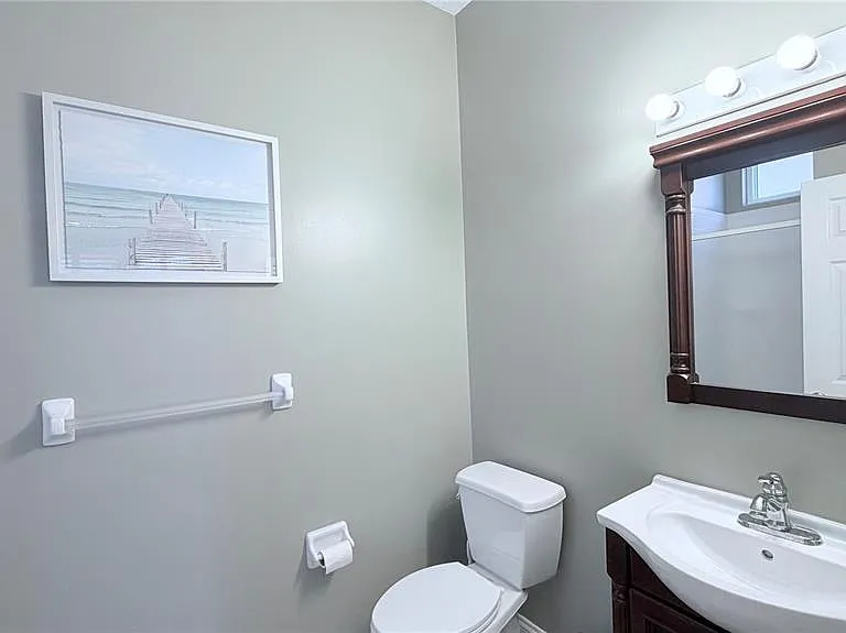218 Sand Key Estates Dr — Photo 5