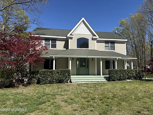 605 Farrelly Ave Photo 1