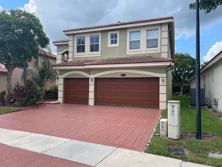 10690 Old Hammock Way — Photo 9