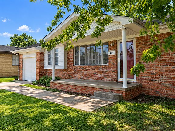 3rd image of 2861 S 66th East Pl