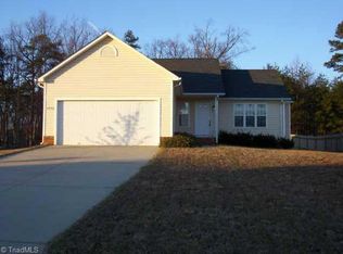 204 Northridge Dr, King, NC 27021