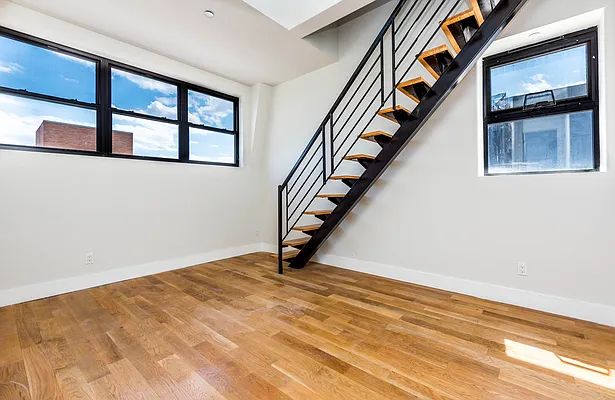 Rented by Nooklyn NYC LLC | media 32