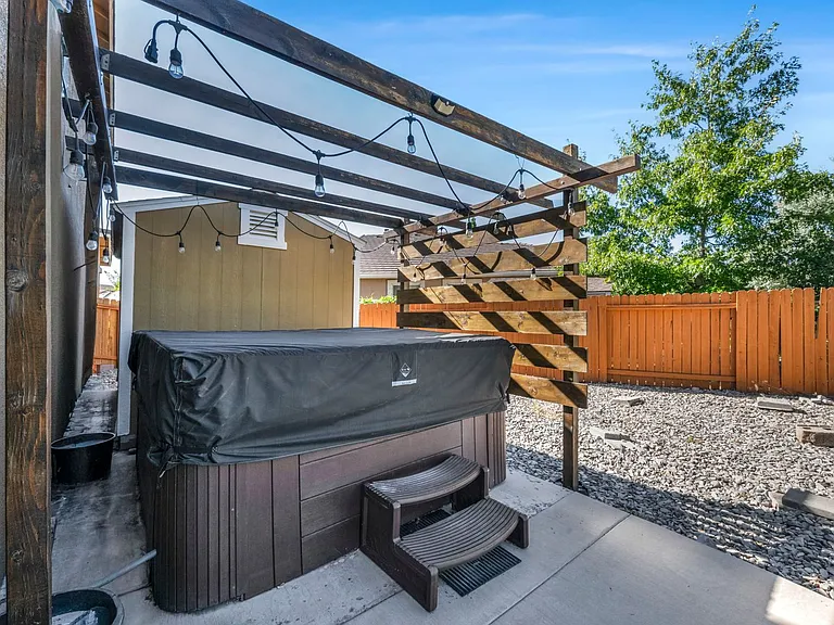 2425 Crooked Canyon Ct — Photo 61