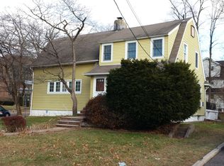 265 Elm Ave, Teaneck, NJ