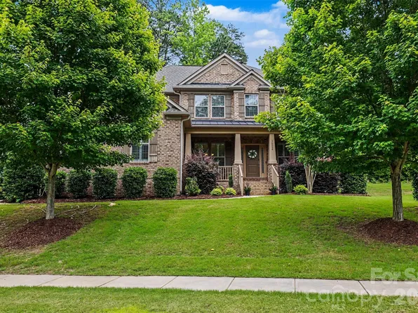 16524 Crosshaven Dr, Charlotte, NC 28278