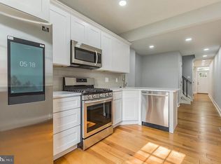 4818 Smick St, Philadelphia, PA 19127