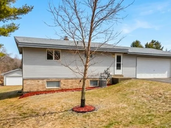 51675 Ash Ave, Stanchfield, MN 55080