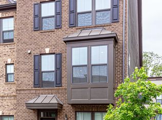22265 Sims Ter, Ashburn, VA 20148