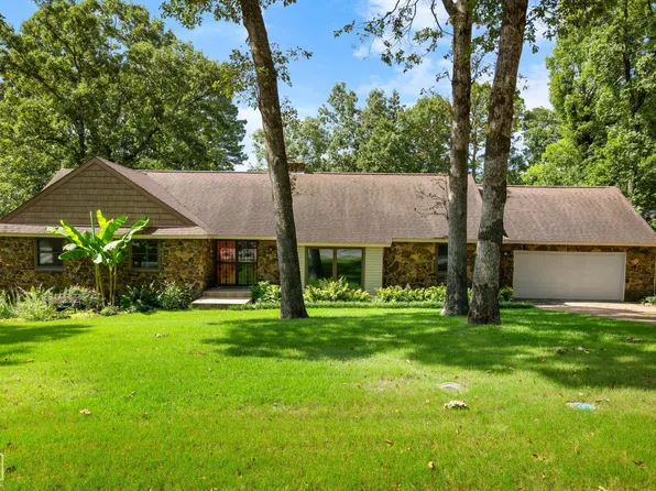 2201 Paula Dr, Jonesboro, AR 72404