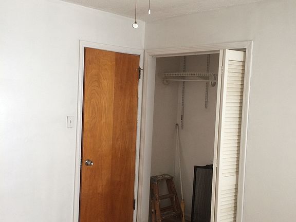 Downstairs bedroom one