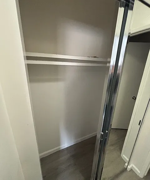 892 Empire Ave #12 — Photo 3