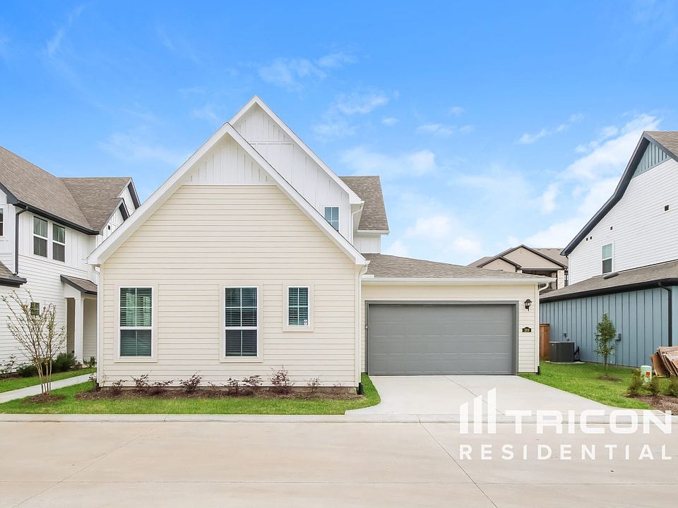 1st image of 9835 Willow Creek Commerce Dr #109