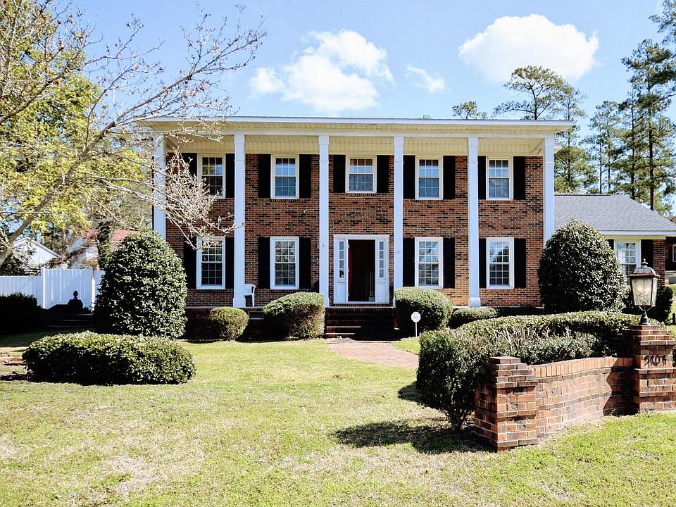 1st image of 5404 Thompson Cir