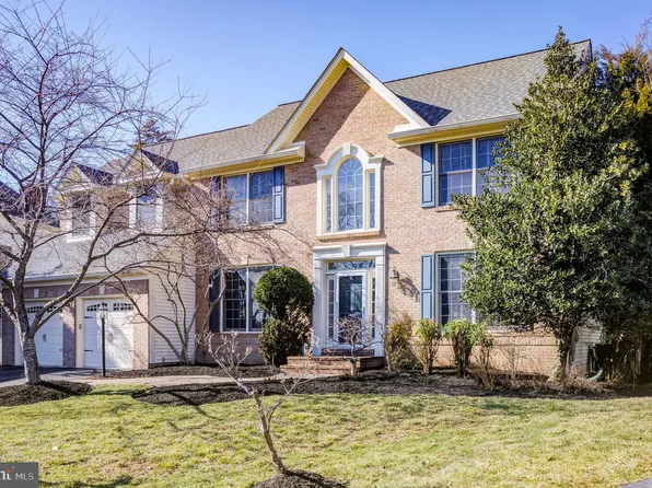 14102 Blue Ash Way, Rockville, MD 20850