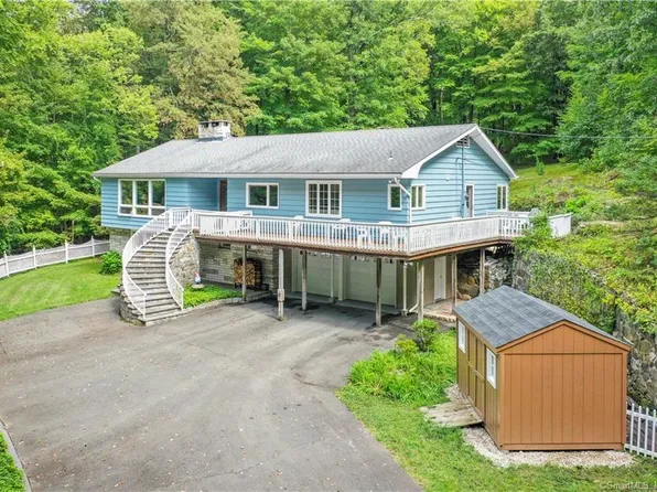 20 Little Boston Lane, Redding, CT 06896