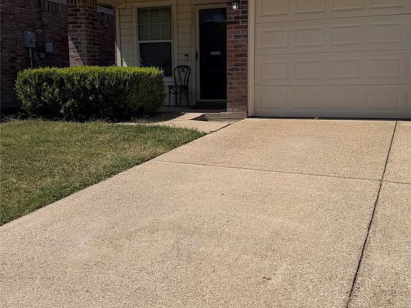 2nd image of 254 Cliff Heights Cir