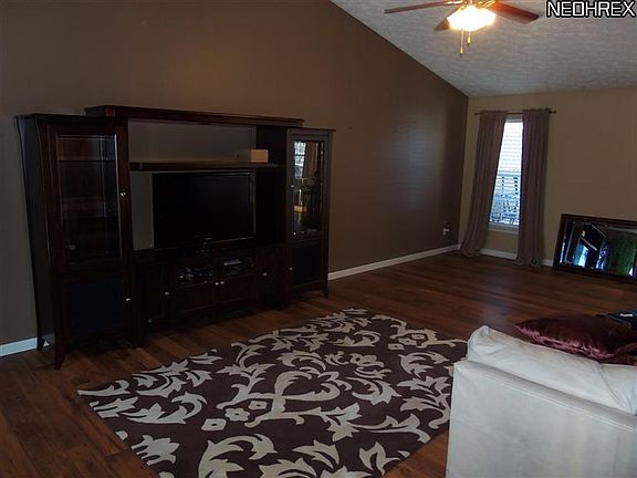 2nd image of 5740 Rosemont Way