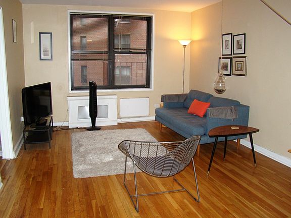 4th image of 13915 83rd Ave APT 530