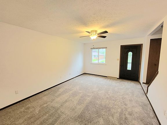 2nd image of 41 Hollywood Ave