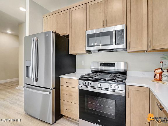 5th image of 13081 Chase Cir