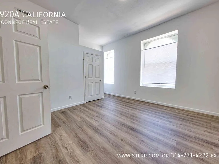 3920A California Ave — Photo 8