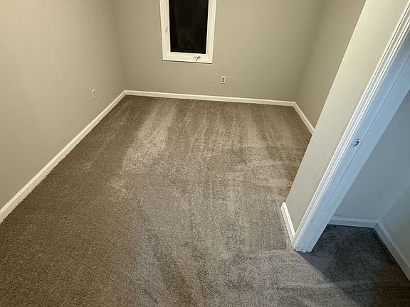 5th image of 986 Jairus Dr