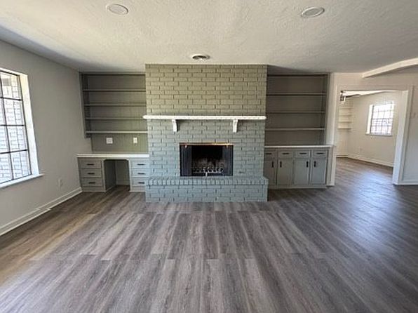 6303 Sandie Dr