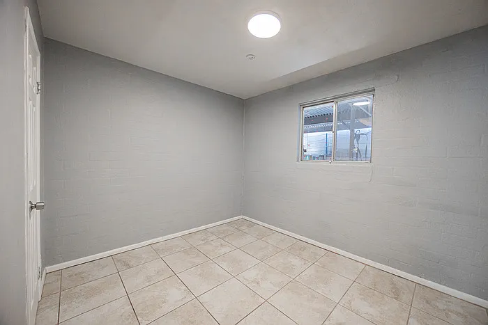 1721 E Sheridan St #D — Photo 12