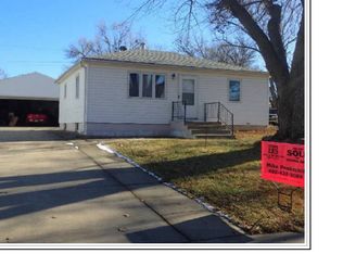 4120 Lewis Ave, Lincoln, NE 68521