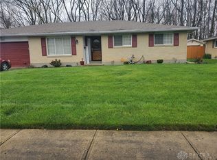 667 Fredericksburg Dr, Dayton, OH 45415