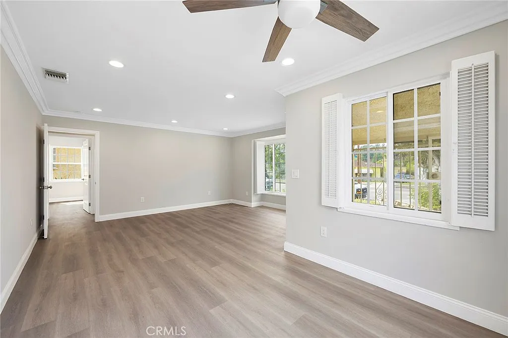 2 bed, 823 sqft, $3,095 — Photo 4