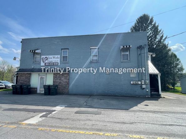 53 Marion St APT E, Buckhannon, WV 26201