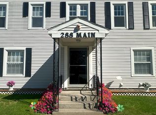 288 Main St APT 2D, Oxford, MA 01540