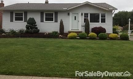 1st image of 366 Saint Lawrence Blvd