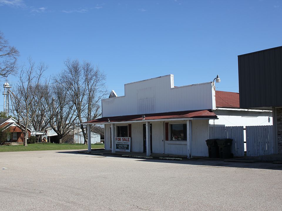 2nd image of 1416 Hwy 51 N