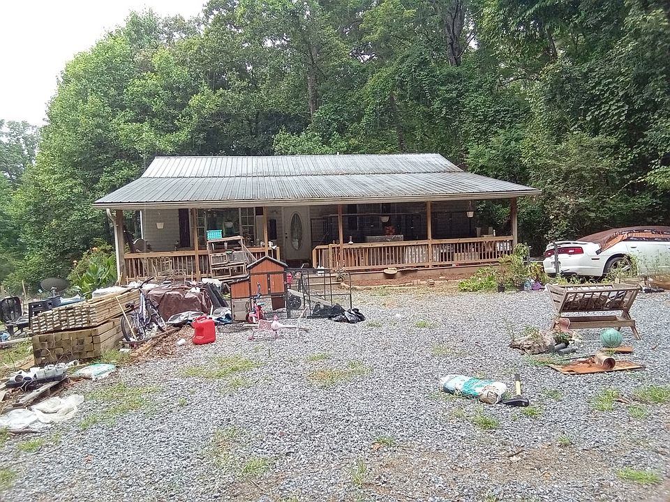 1st image of 142 Connector Rd