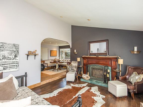 4th image of 1931 Whitehall Ct