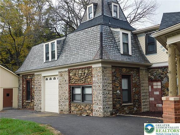4th image of 3301 Linden St