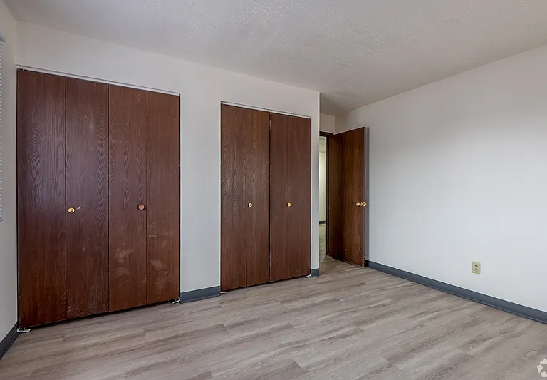187 S National Ave #11 — Photo 20