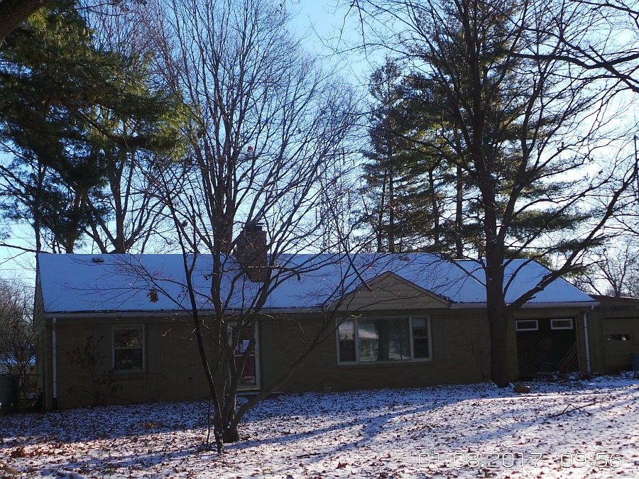 1st image of 6141 N Parker Ave