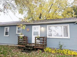 5558 W Lake Rd, Fredonia, NY 14063