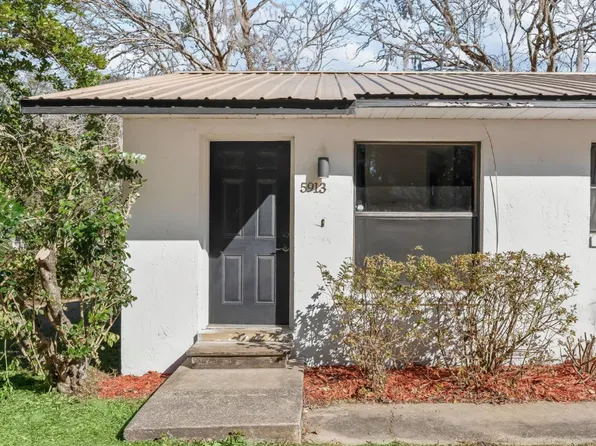 5911 NW 9th St, Ocala, FL