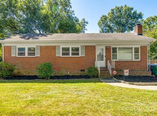 3228 Wicklow Pl, Charlotte, NC 28205